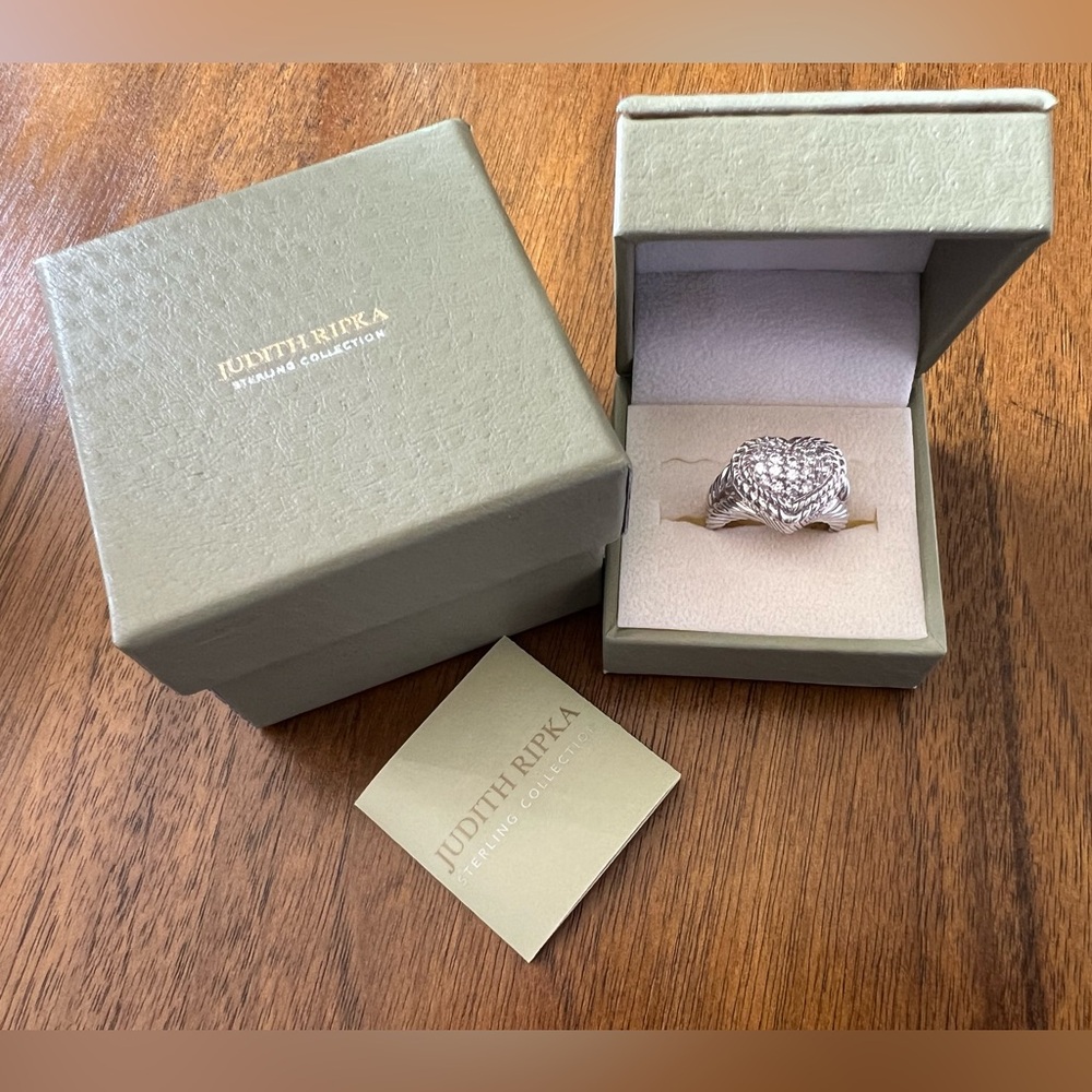 Judith Ripka Sterling Silver Pavé Heart Diamonique CZ Ring Size 6
